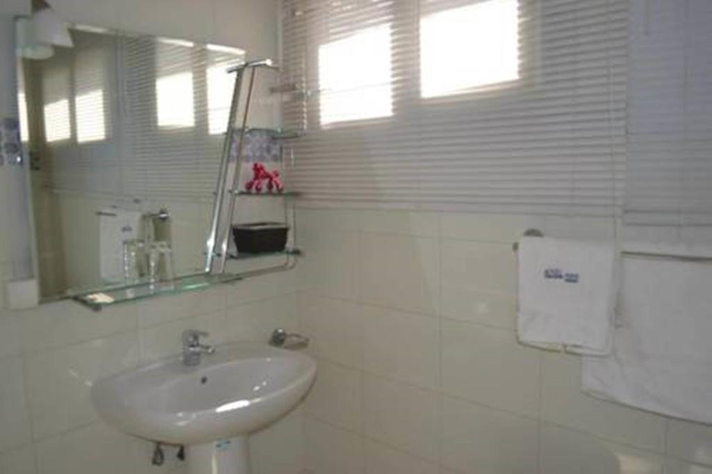 Hotel Nina Dakar Room photo